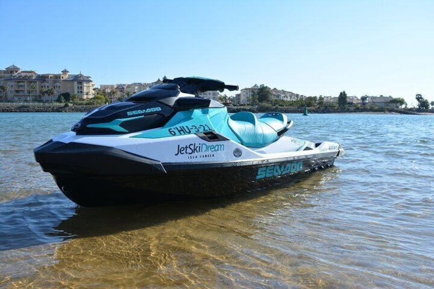 1 Hour Jet Ski Experience in Isla Canela