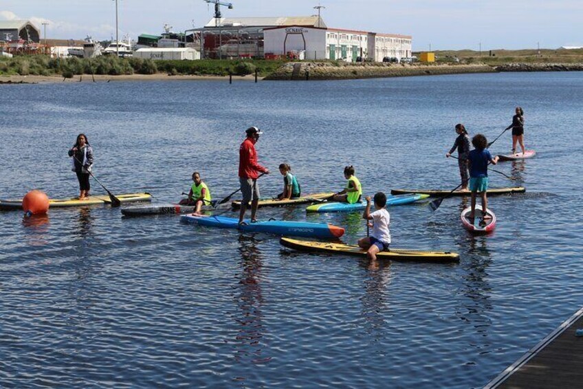 Private Experiences of Initiation to Kayaking and Stand Up Paddle
