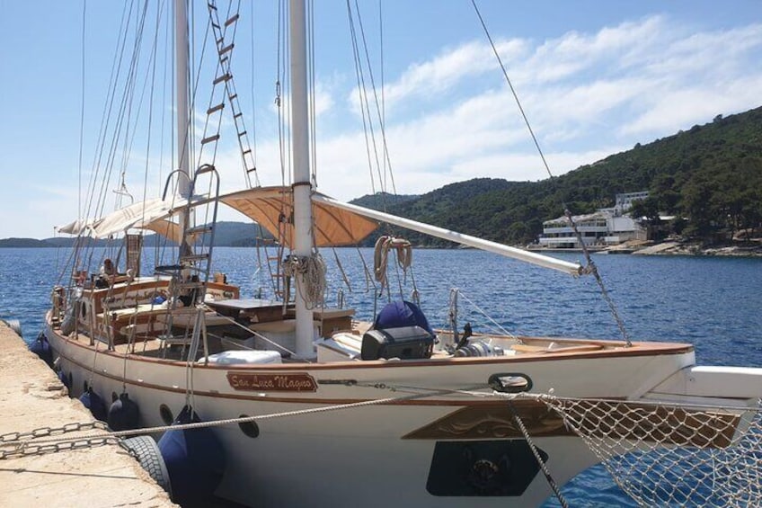 Full day PRIVATE tour on custom made motor sail yacht to Kornati islands 