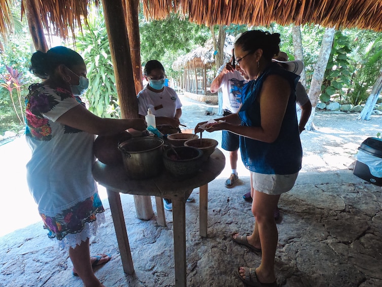 Chichén Itzá, Cenote Hubiku & Valladolid with Traditional Lunch Buffet