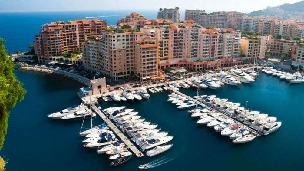Charger l’élément 2 sur 10. port de fontvieille, France