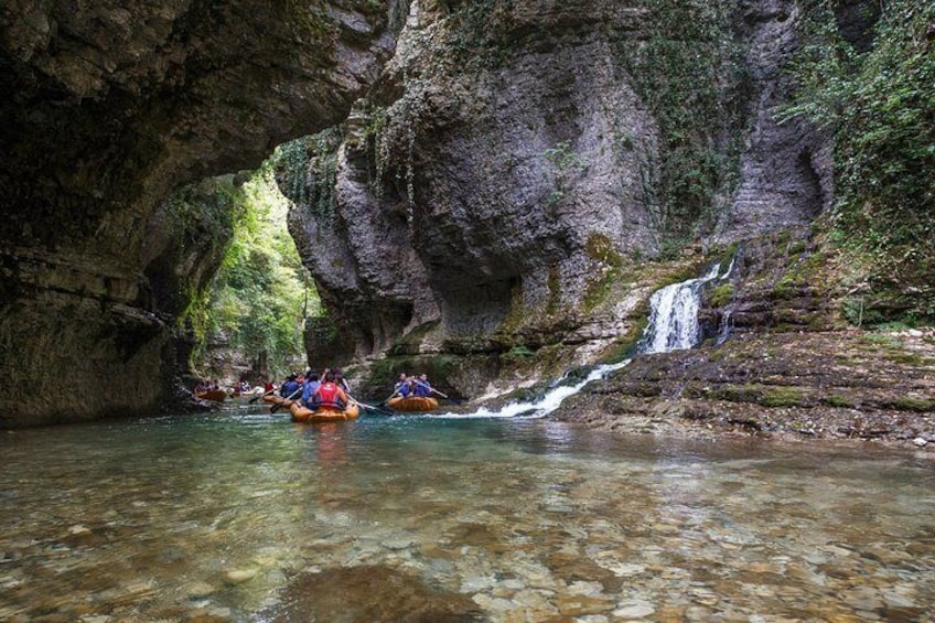 2 Days in Kutaisi, Canyons & Cave