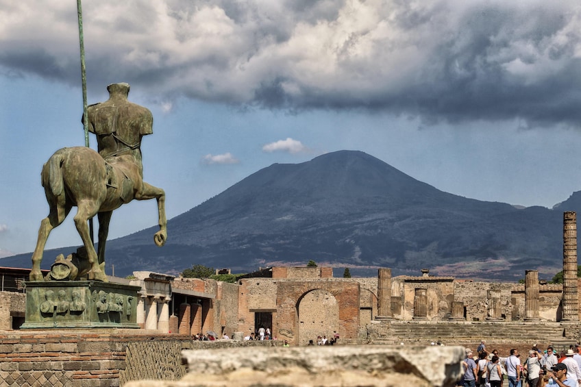Pompeii Day Trip from Rome with Mount Vesuvius or Amalfi Coast option