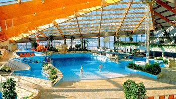 Admission to AquaPalace Prague with Transportation