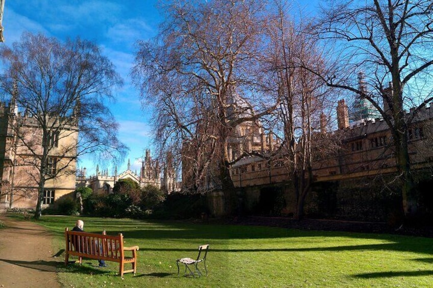Prospective Oxford University Student tours with alumni