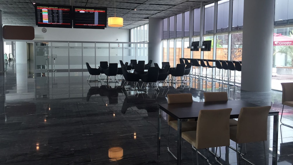 Show item 2 of 5. Airport Lounge