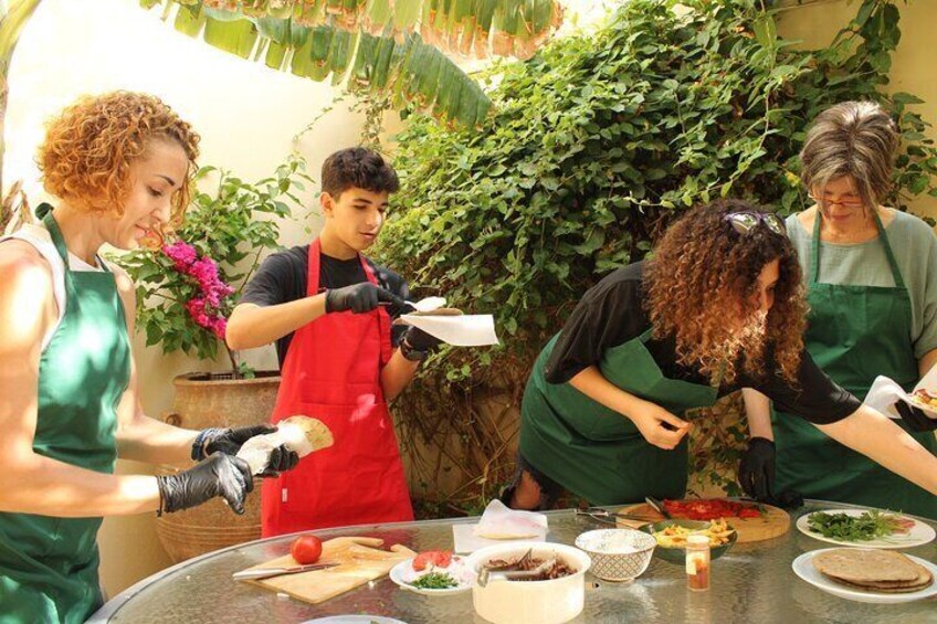 3-Hour Chania Cooking Workshop to make Gyros