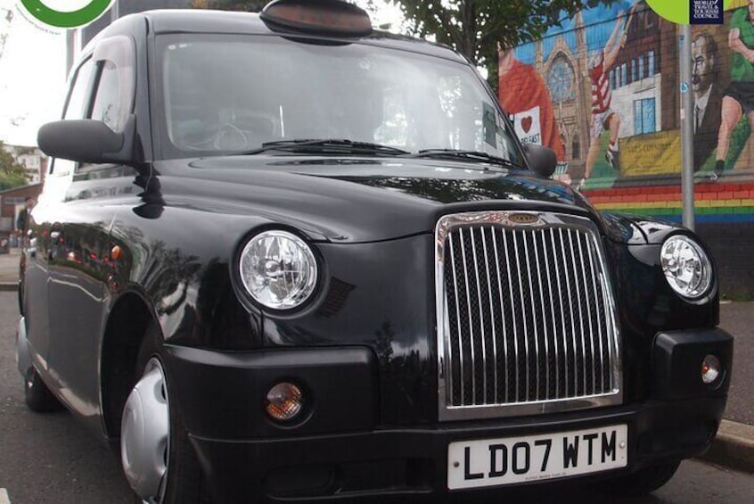 2 Hour Belfast Mural Taxi Tour