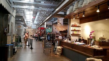 Atlanta's Krog Street Market Pub Crawl