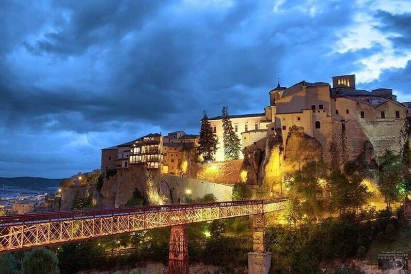Night Walking Tour of Medieval Cuenca