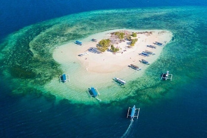 Full-Day Private Guided Snorkelling Tour to Gili Nanggu