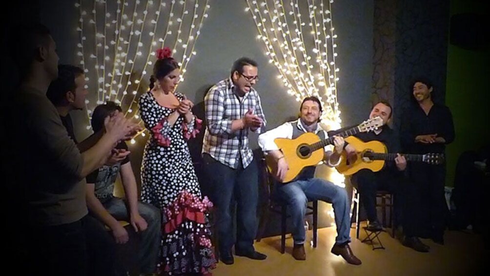 Foto 3 von 9 laden Flamenco show