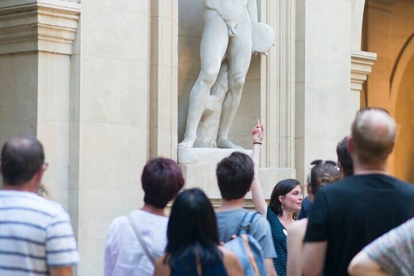 Historical and naughty tour of Lyon