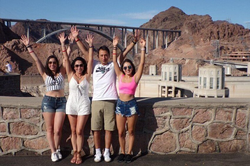 Grand Canyon Tour In Spanish With Access To Skywalk