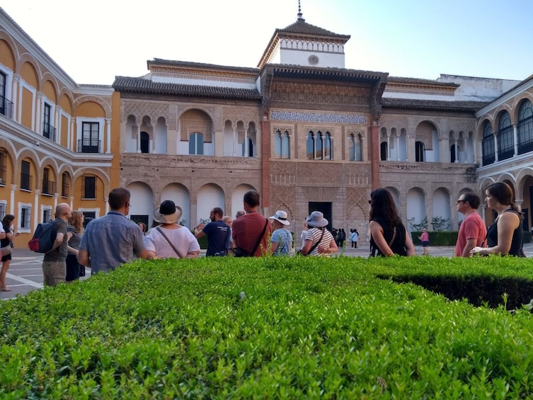 Fast Access Tour to The Alcázar of Seville