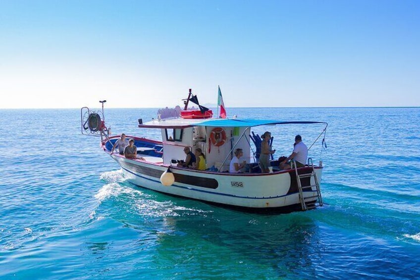 Mini Cruise at the Blue Grotto
