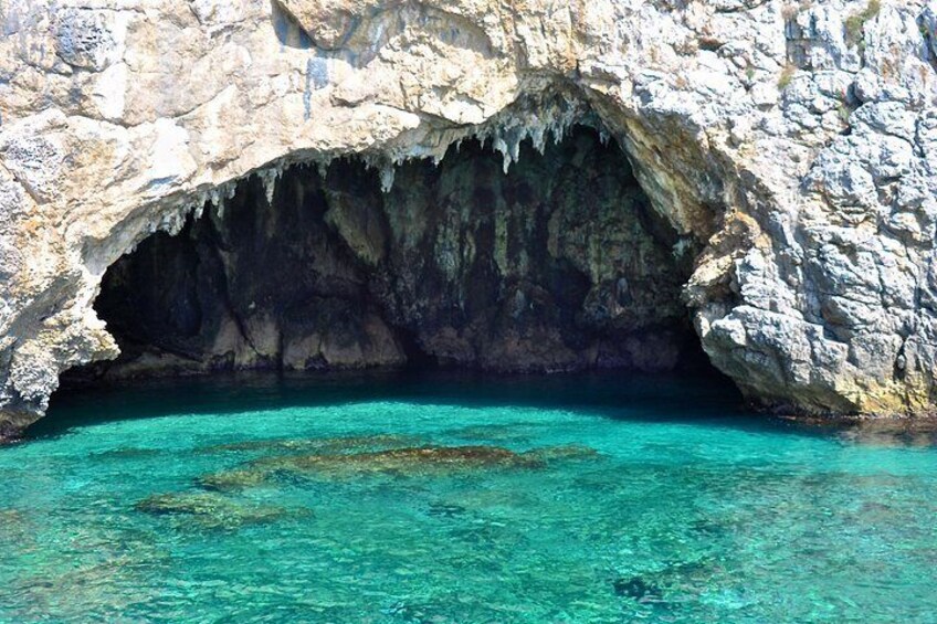 Mini Cruise at the Blue Grotto