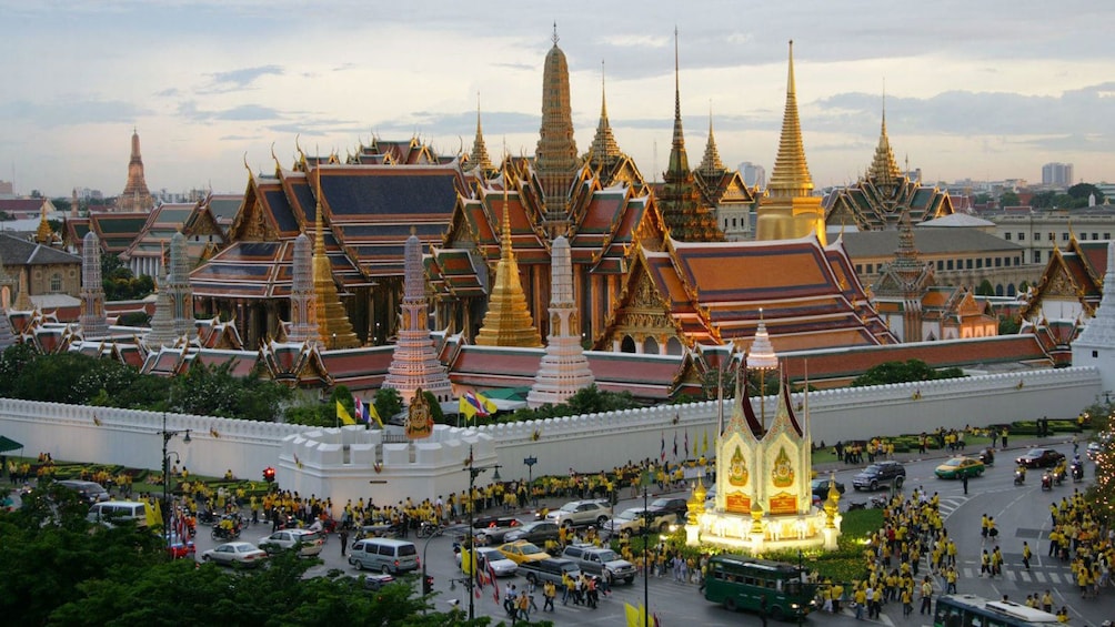 Stunning view of the Grand Palace in Bangkok 