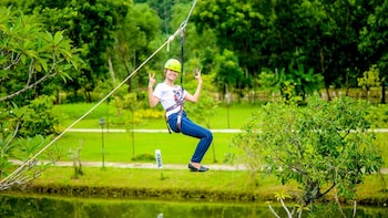 Private Full-Day Zipline Tour of Alba Thanh Tan & Hot Spring