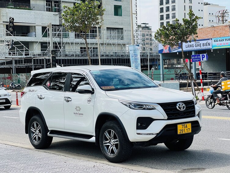Private Transfer: Da Nang to/from resort in Lang Co Beach