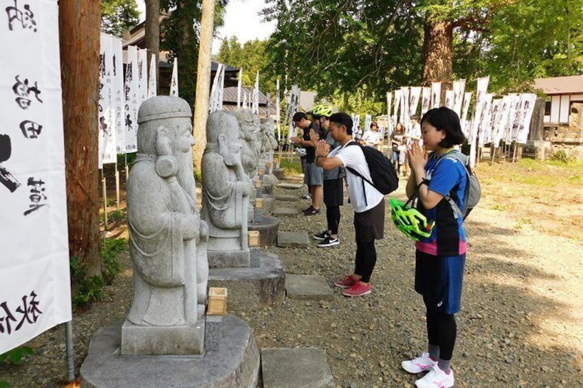 Get your seal! Visit the mysterious temple tour