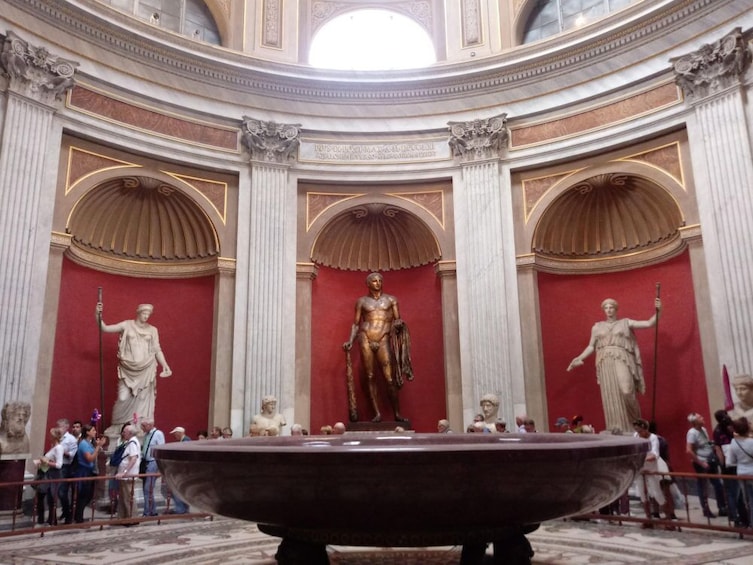 Skip-the-Line Vatican Tour: Raphael's Rooms, Sistine Chapel & St. Peter's