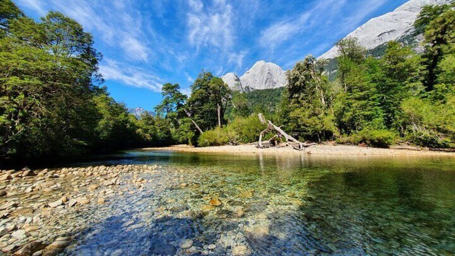 Trekking Slides Valle de La Junta, Cochamó