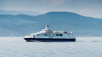 Loch Ness Cruise with a visit to Urquhart Castle