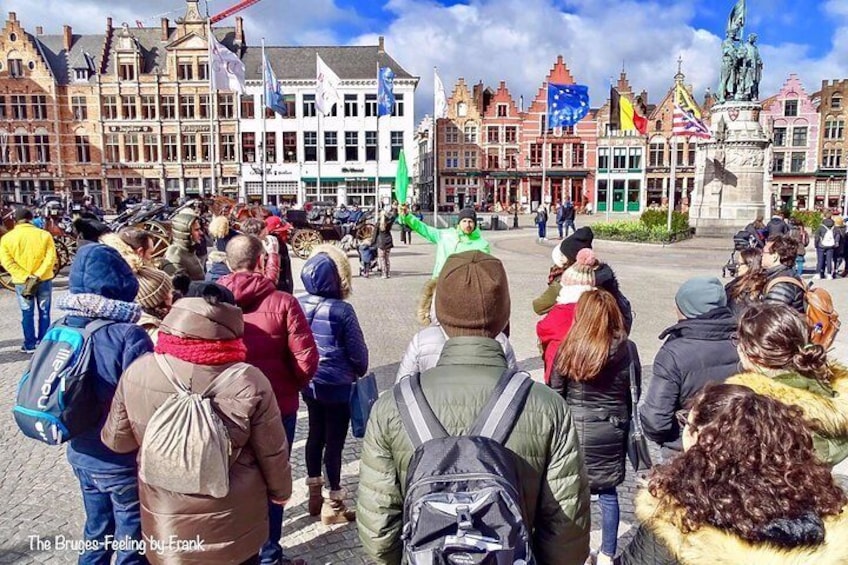 Discover the secrets of Bruges on foot