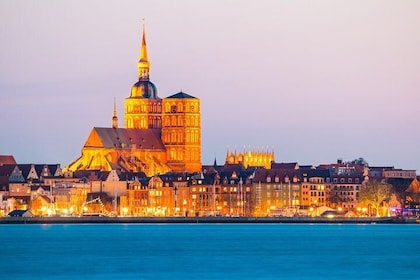 Walking Tour of Old Town Highlights of Stralsund at Night