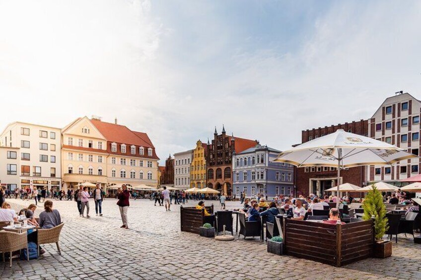 Walking Tour of Old Town Highlights of Stralsund at Night