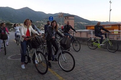 Bike tour along the railway from Arenzano to Varazze and dinner