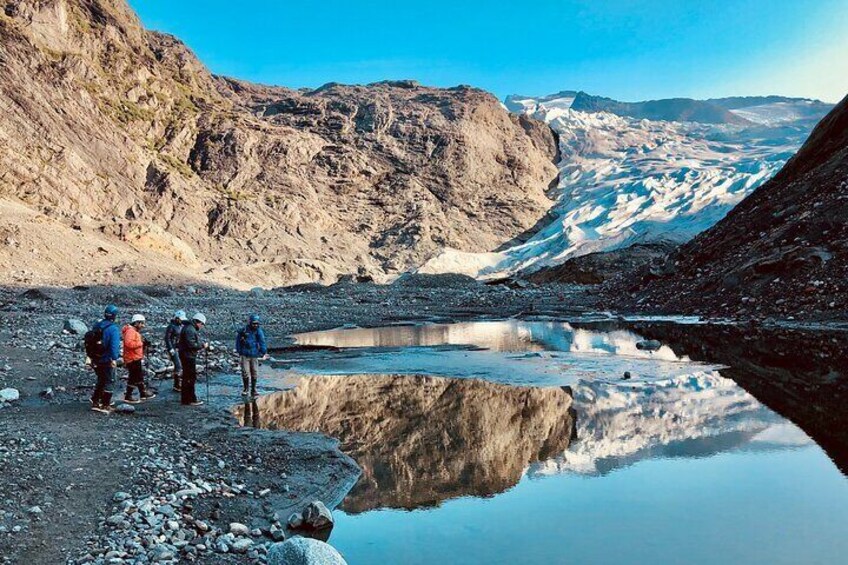 Interpretive Guides explain the geology of the wilderness