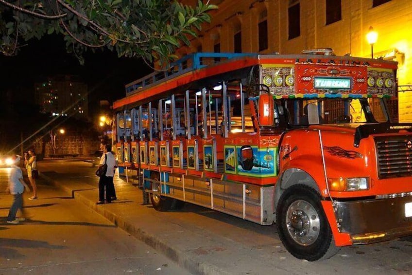 Cartagena: Party and Drinks in The Chiva Bus