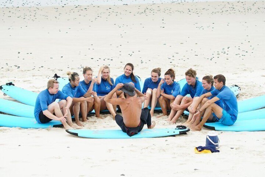 Half Day Guided Surf Lesson in Byron Bay