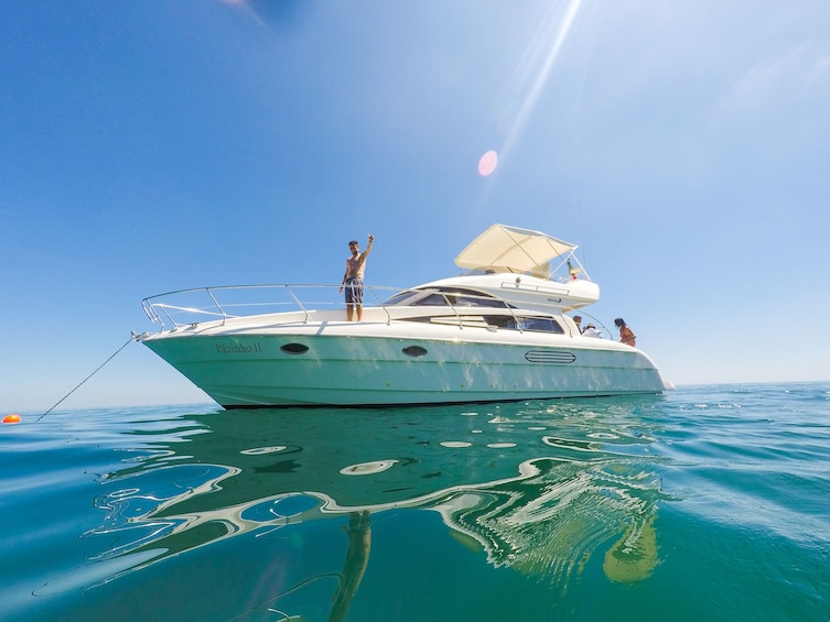 Ocean Bliss: Full Day Yacht Private Tour in Arrábida