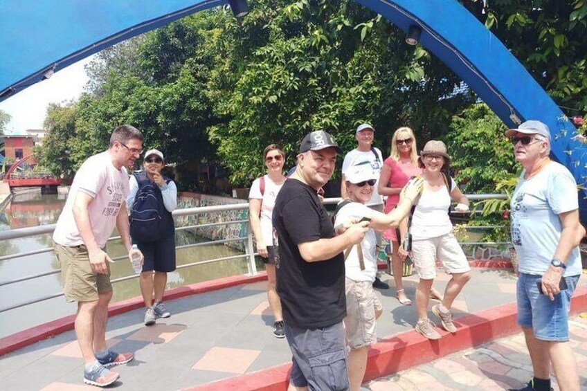 Semarang city tour shared group for AIDA (German guide)