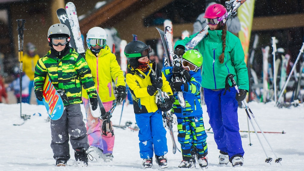 Cargar ítem 4 de 5. Vail Resort Ski Rental Package