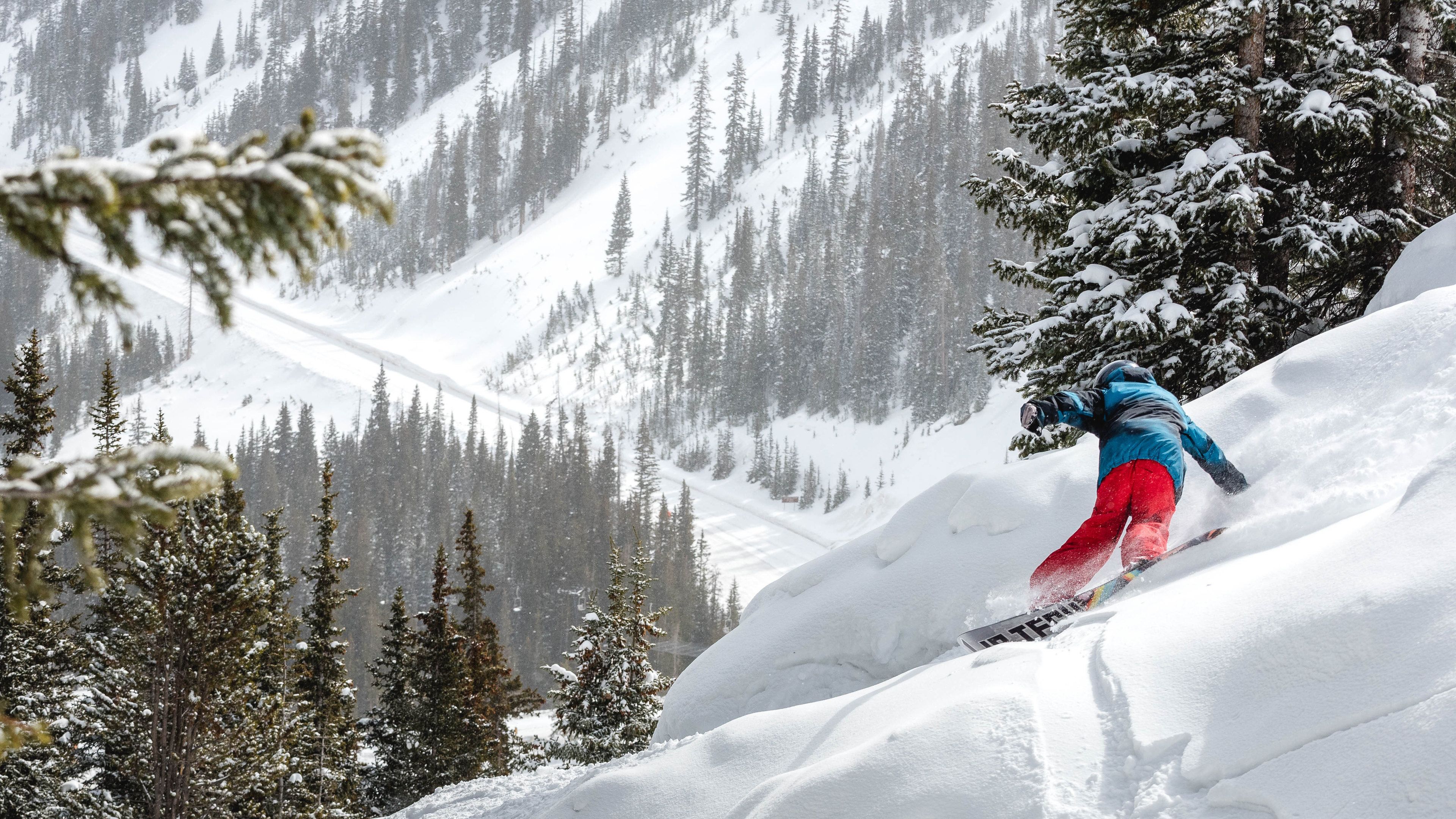 Breckenridge Snowboard Rental Package.