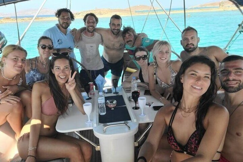 Non-crowdy all inclusive Cruises in Mykonos (up to 10 passengers)