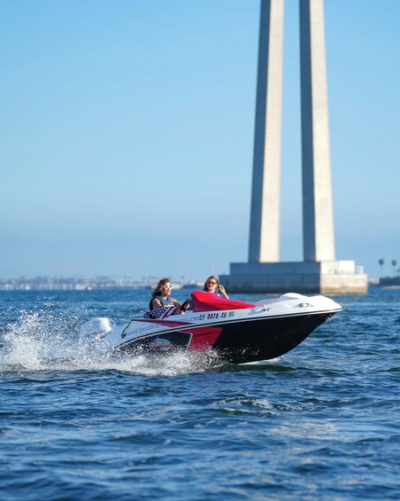 Speed Boat Adventure Tour: Thrills on the Bay