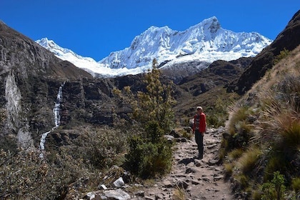 From Huaraz: Laguna 69 fullday trek