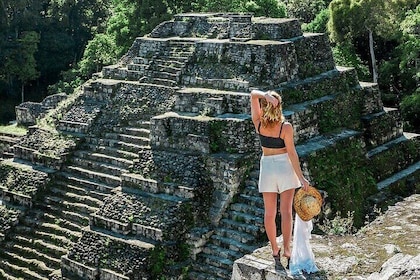 3-days Tour in the Mayan World: Tikal, Yaxha, & Island Adventures