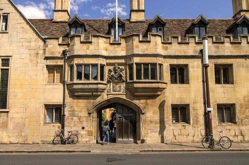 Cambridge Highlights Walking Tour