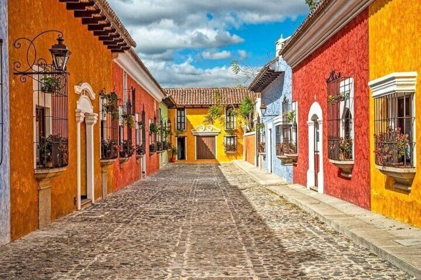 Colonial Streets in Antigua Guatemala