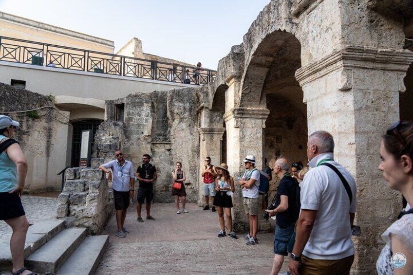 Guided Walking Tour of the Historic Center and Sassi of Matera