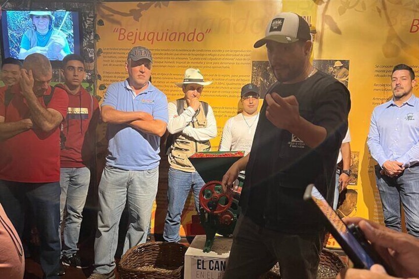 Full Day Coffee Tour La Palma + Experiential Cesteria Workshop