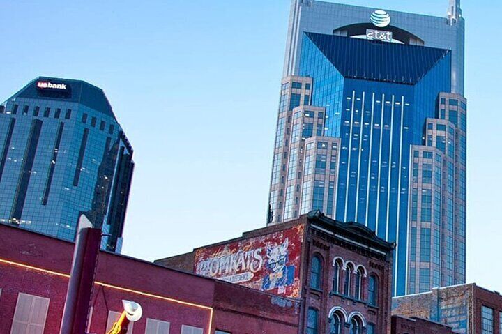 The Heart of City centre Nashville: A Self-Guided Audio Tour