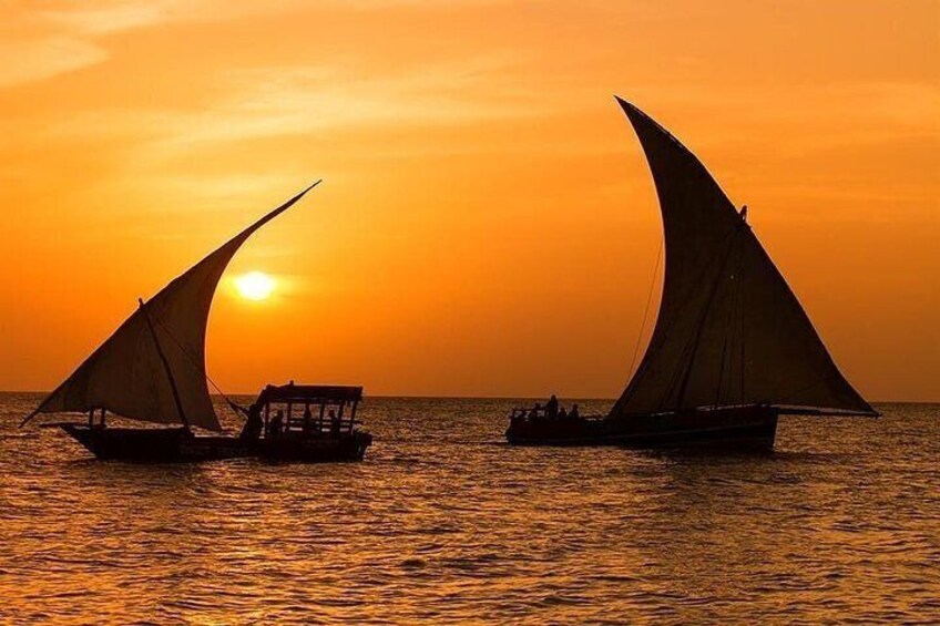 Private Sunset Dhow Cruise in Zanzibar - Snacks Included