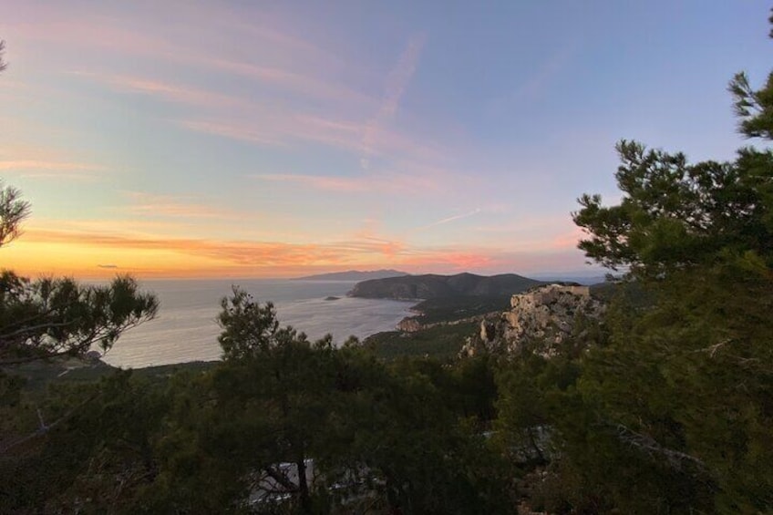 Small Group Hiking Sunset in Monolithos